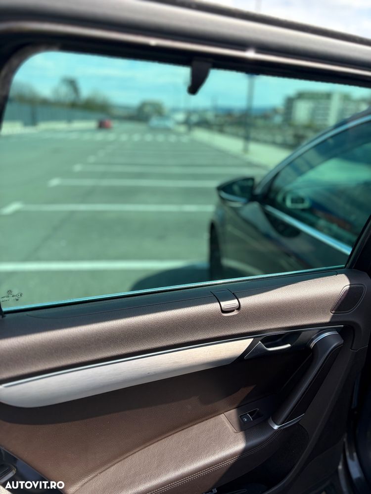 Volkswagen Passat 2.0 TDI BlueMotion Technology DSG Highline - 13