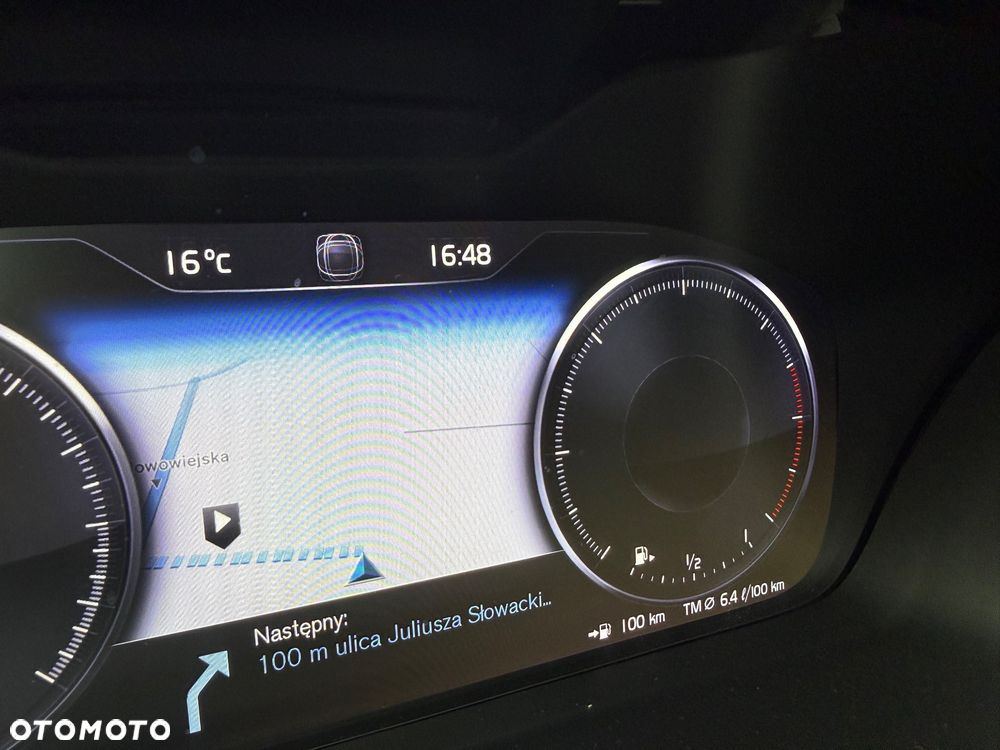 Volvo XC 40 D3 SCR Inscription - 29