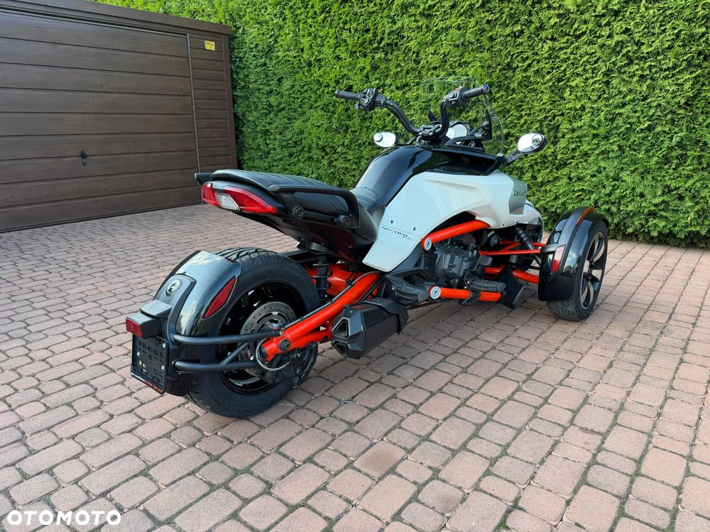 Can-Am Spyder - 5