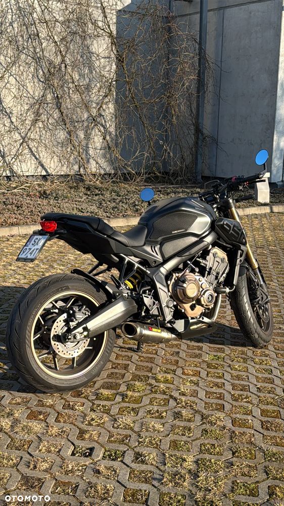 Honda CB - 2