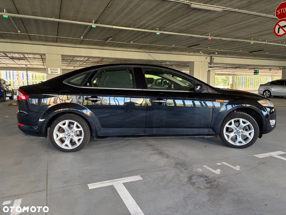 Ford Mondeo 2.0 Ghia X - 4