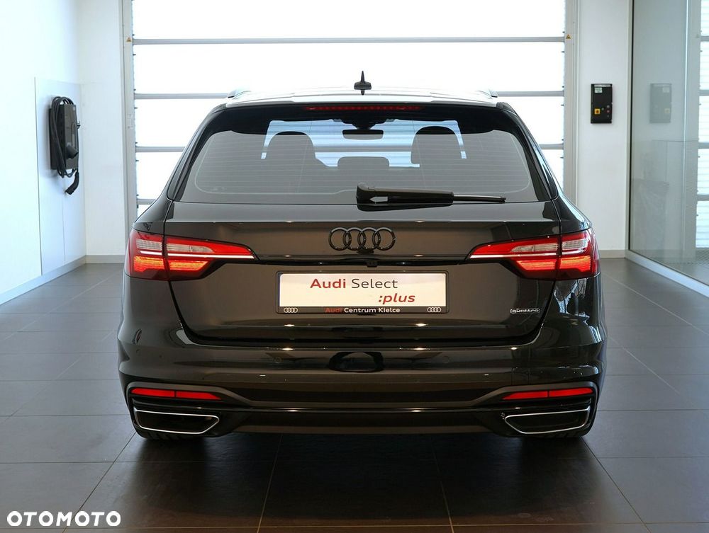 Audi A4 Avant - 4
