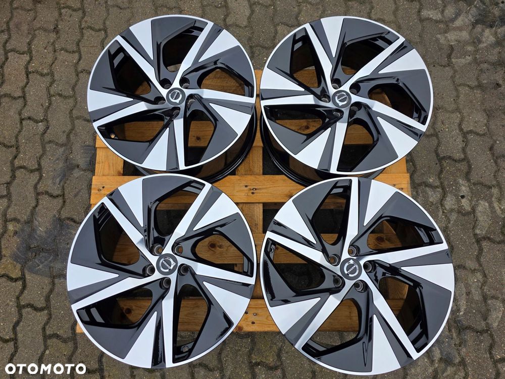felgi aluminiowe volvo oe 32209411 xc90 r-design 9.0" x 20" 5x108 et 38,5 - 5