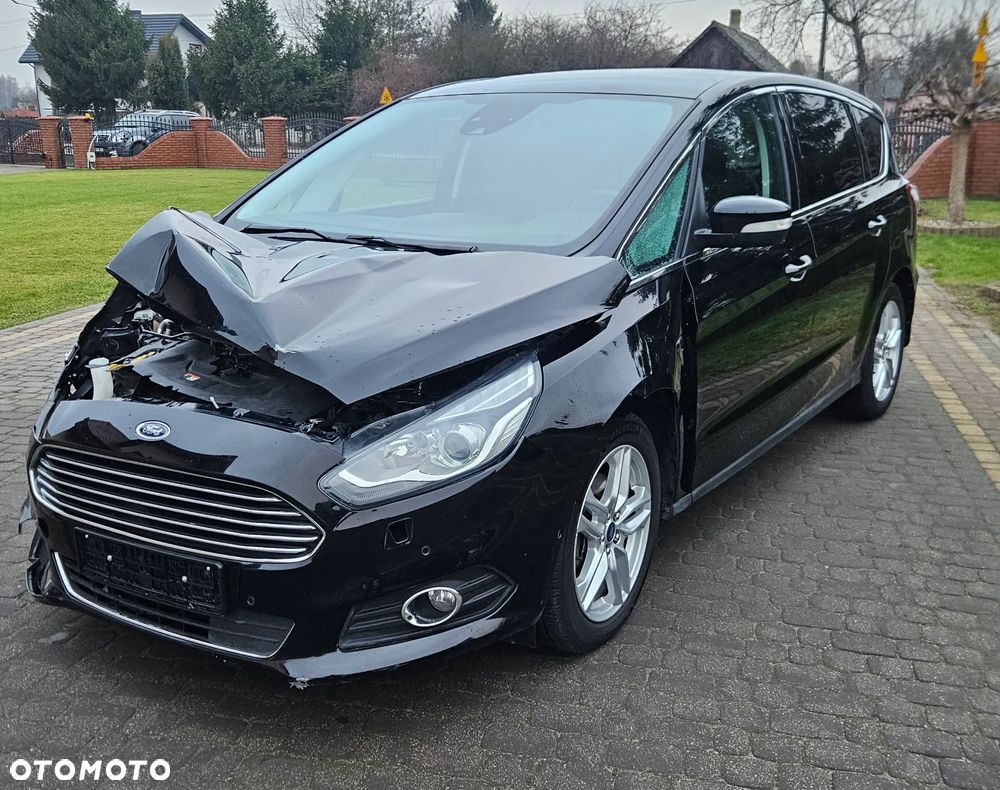 Ford S-Max 2.0 TDCi Titanium PowerShift - 2