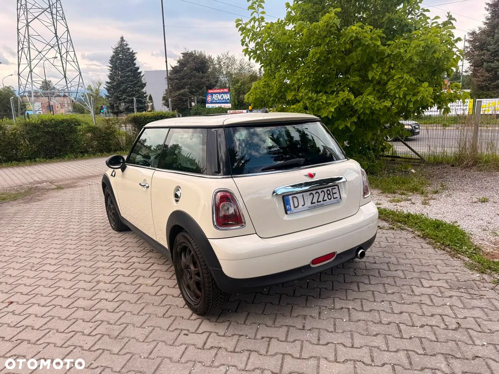 MINI ONE - 3