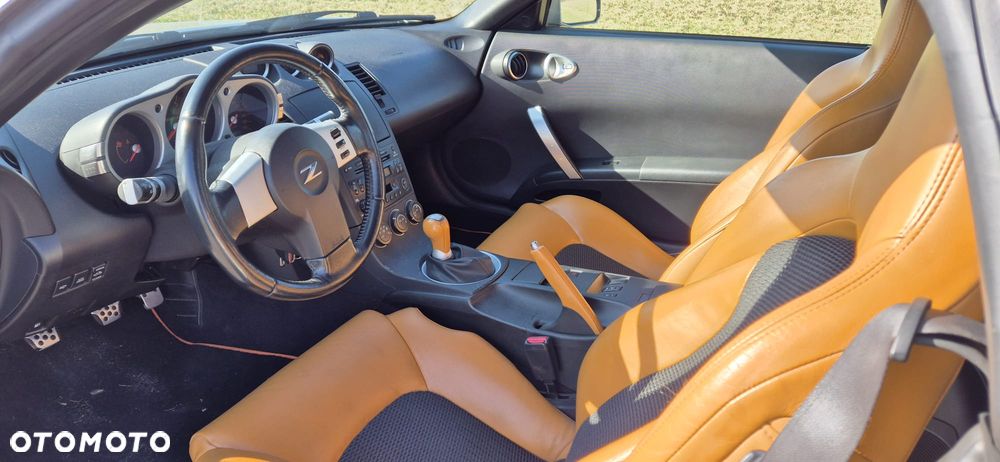 Nissan 350 Z 3.5 V6 - 10