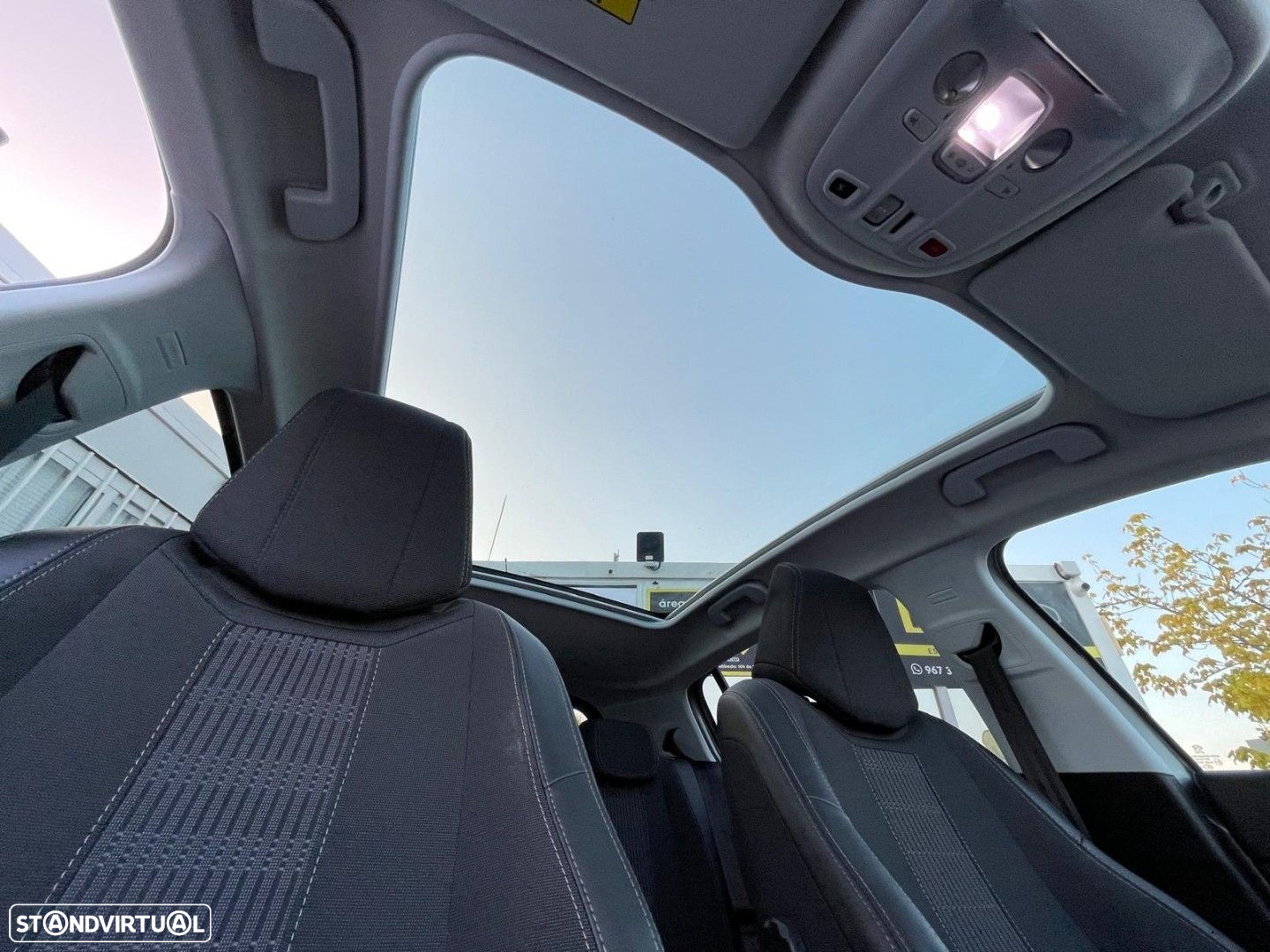 Peugeot 308 1.2 PureTech Allure - 15