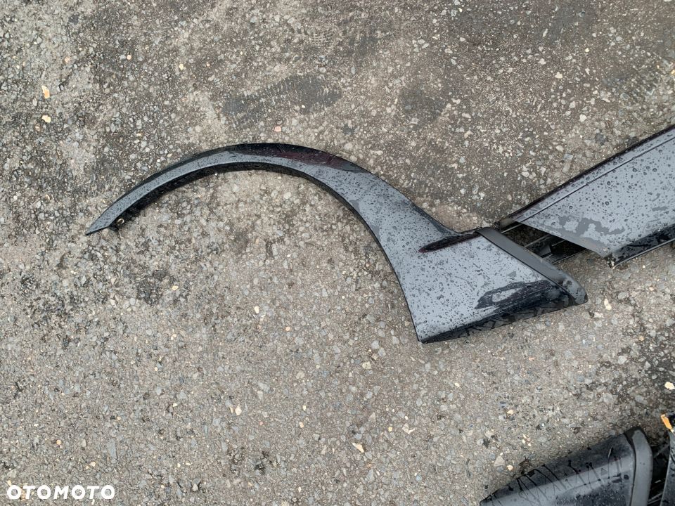 PROGI KOMPLET NAKŁADKI AREO BLACK 475 BMW E83 X3 - 10