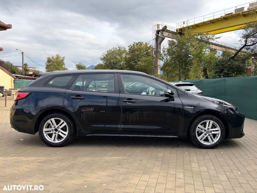 Toyota Corolla 1.8 HSD Business - 16