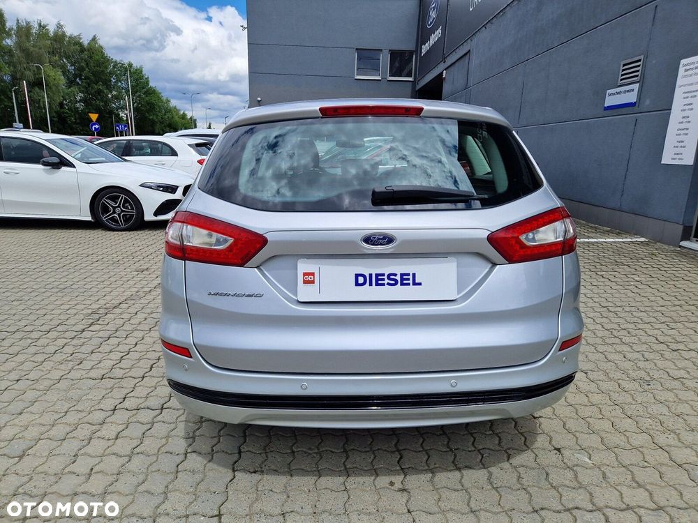 Ford Mondeo 2.0 TDCi Titanium PowerShift - 12
