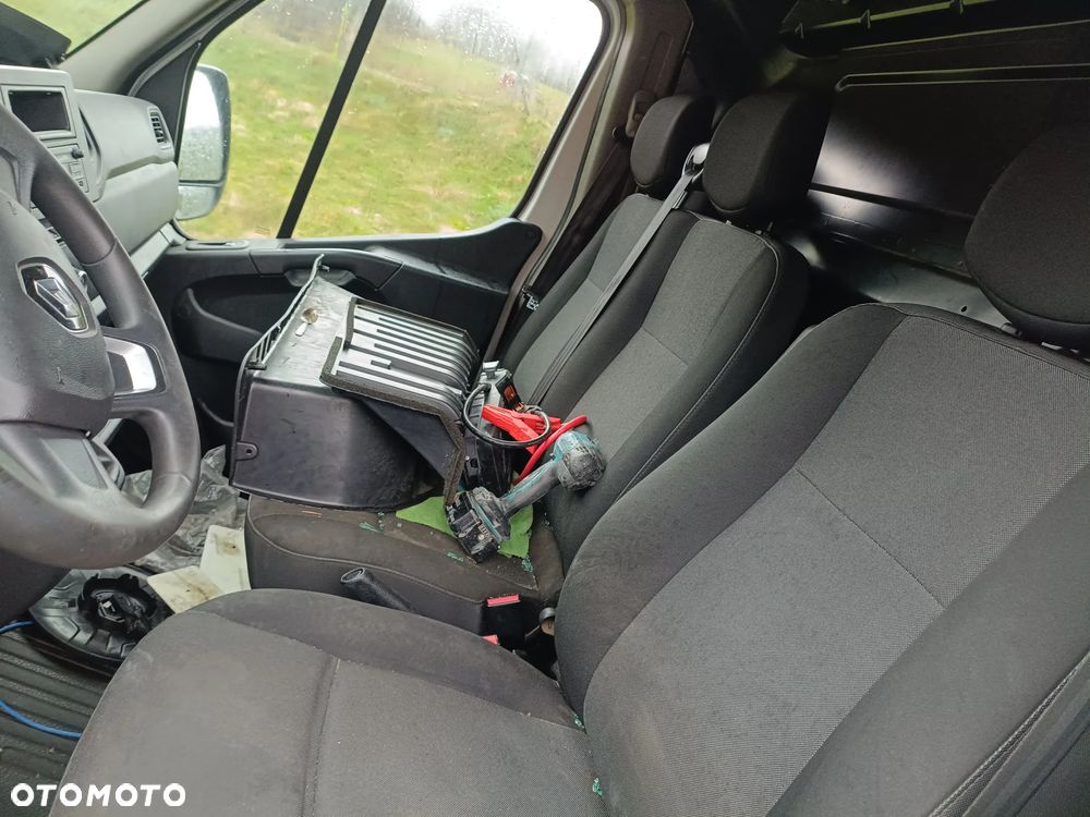 Renault Master - 6