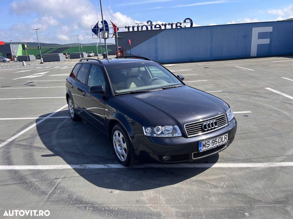 Audi A4 1.8 T Aut - 5