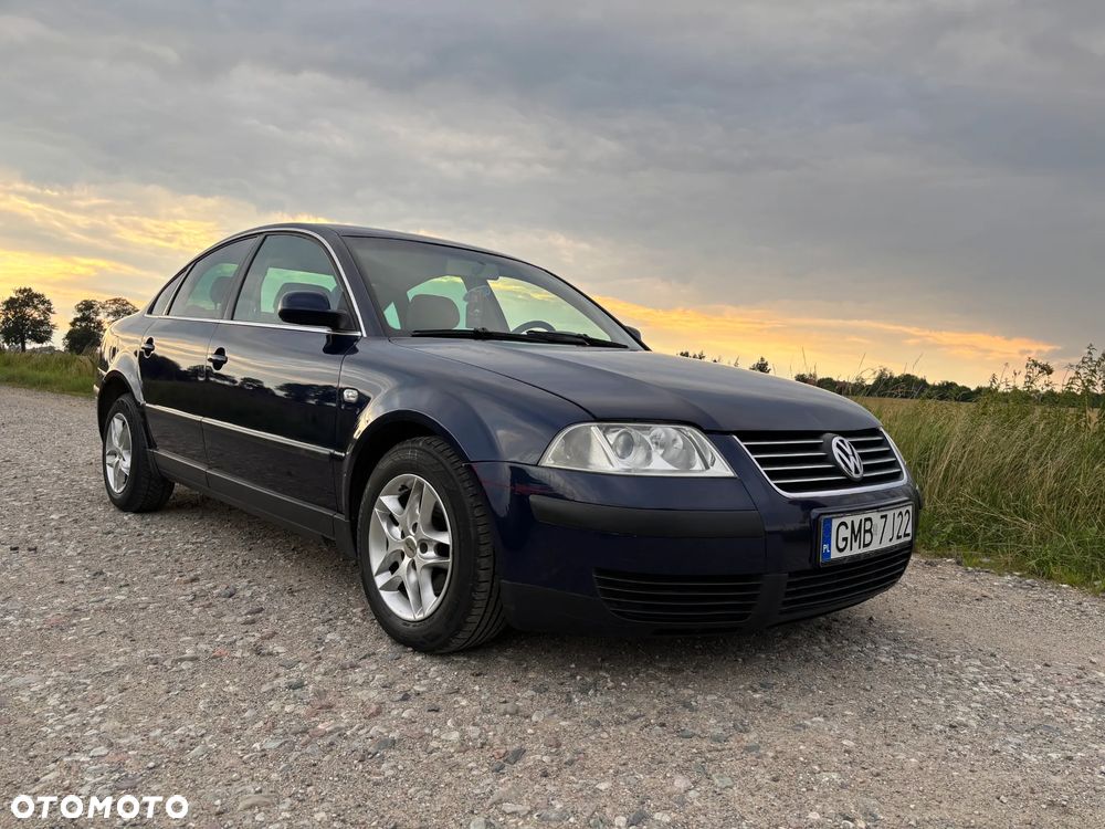 Volkswagen Passat - 2