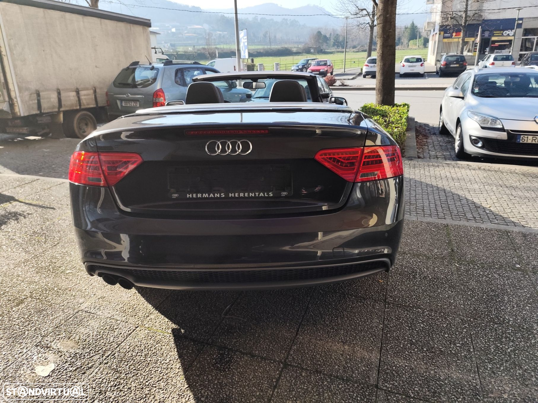 Audi A5 Cabrio 2.0 TDi Multitronic S-line - 8