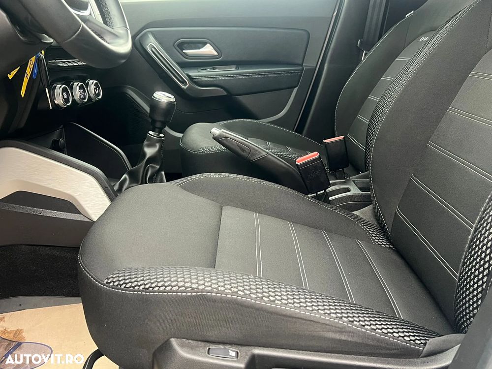 Dacia Duster 1.5 Blue dCi 4WD Prestige - 23