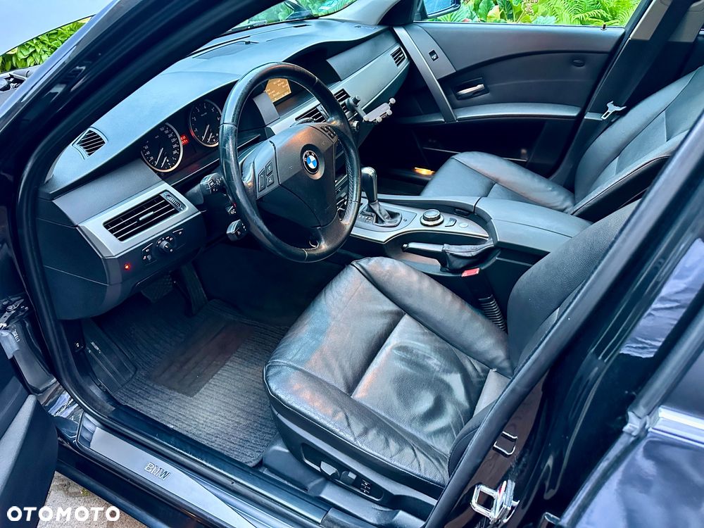 BMW Seria 5 - 36