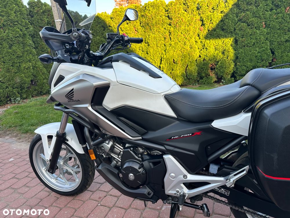 Honda NC - 27