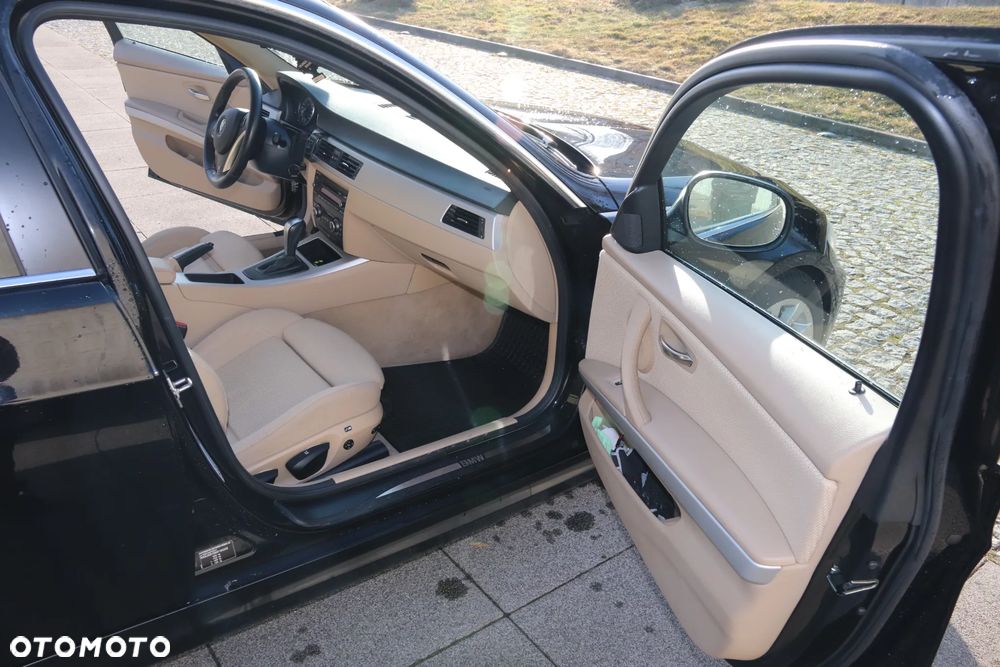 BMW Seria 3 - 21