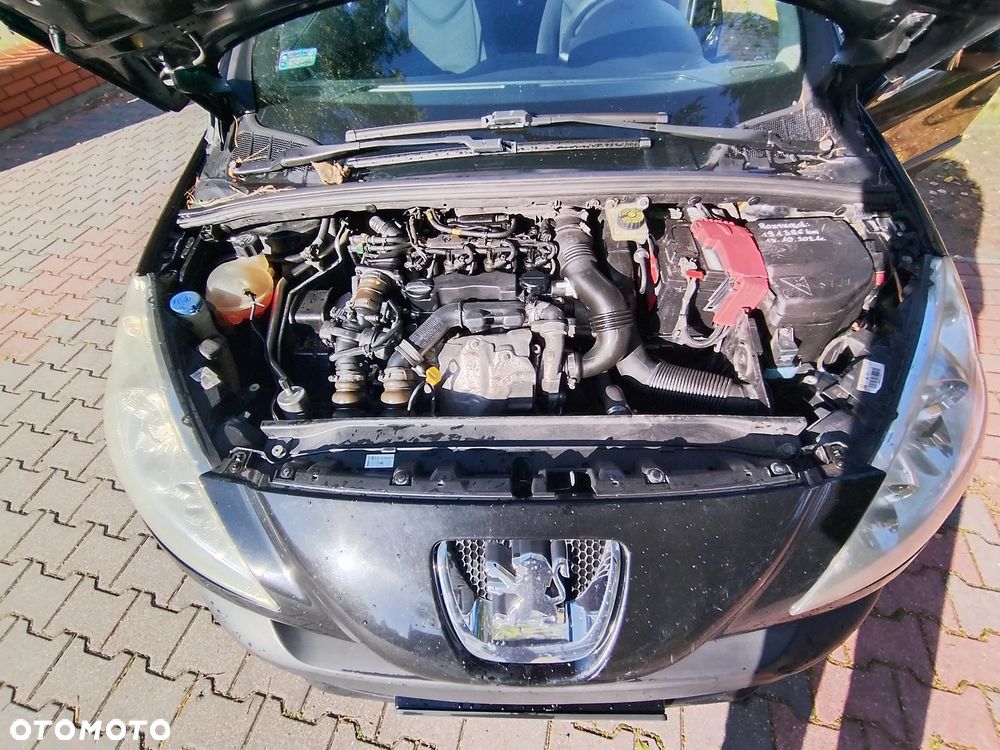Peugeot 308 1.6 HDi Presence - 12