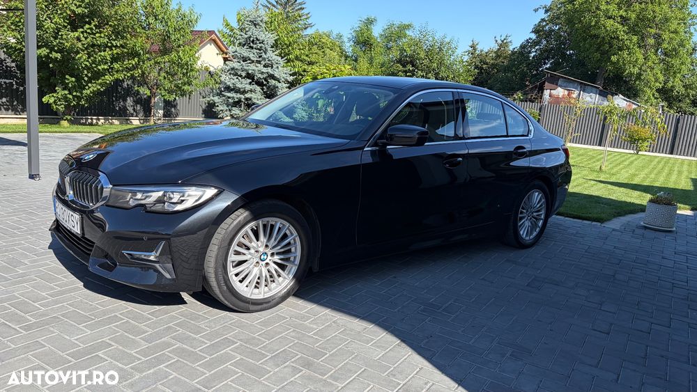 BMW Seria 3 320i Aut. Luxury Line - 10