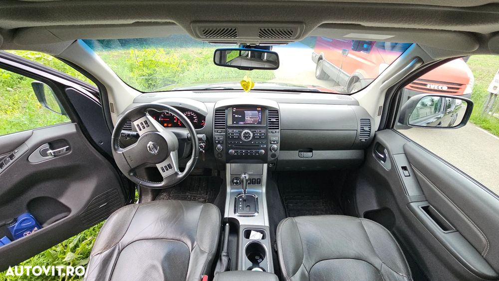 Nissan Navara - 26