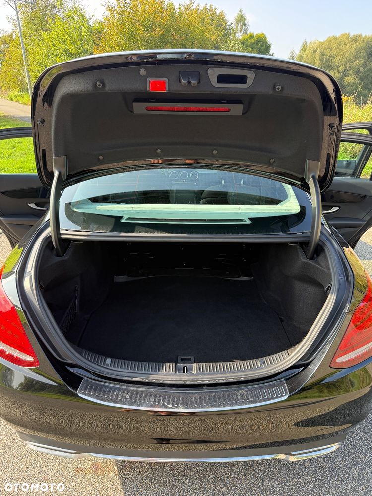 Mercedes-Benz Klasa C 200 7G-TRONIC - 18