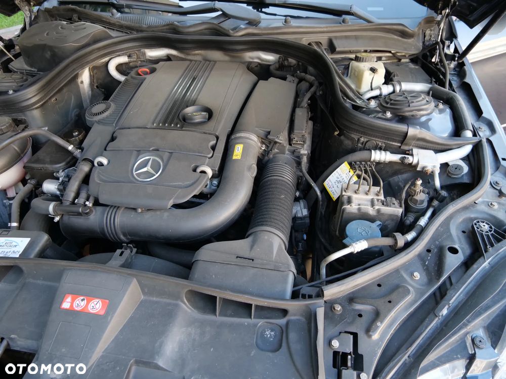 Mercedes-Benz Klasa E - 17