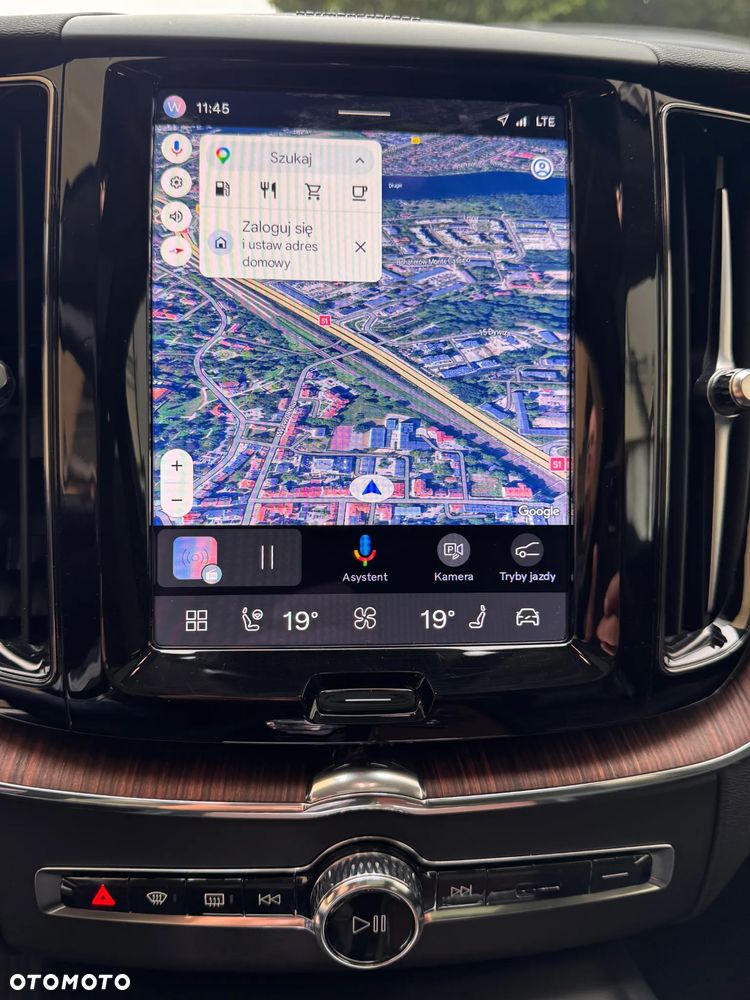 Volvo XC 60 B5 B AWD Plus Bright - 15