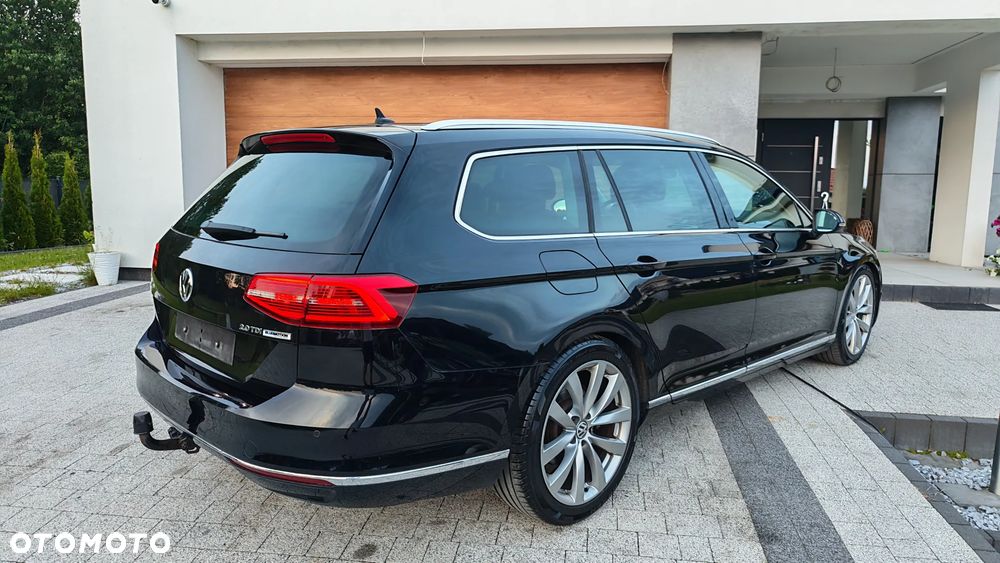 Volkswagen Passat Variant 2.0 TDI DSG (BlueMotion Technology) Highline - 22