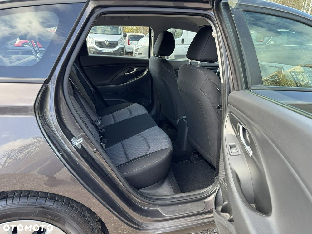 Hyundai i30 - 17