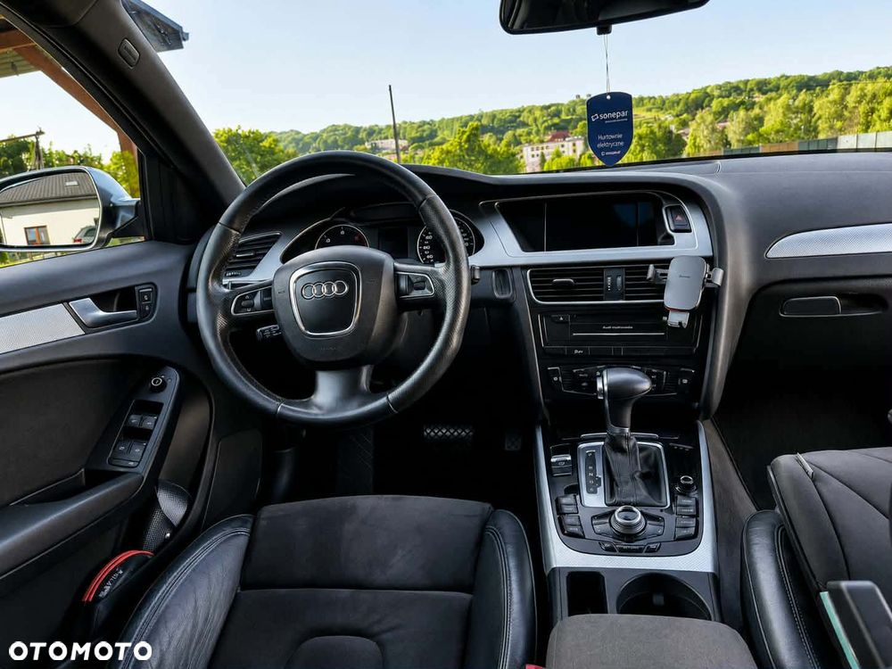 Audi A4 Avant 2.0 TDI DPF multitronic - 9