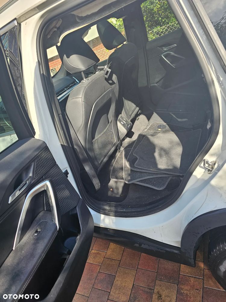 BMW X1 - 18