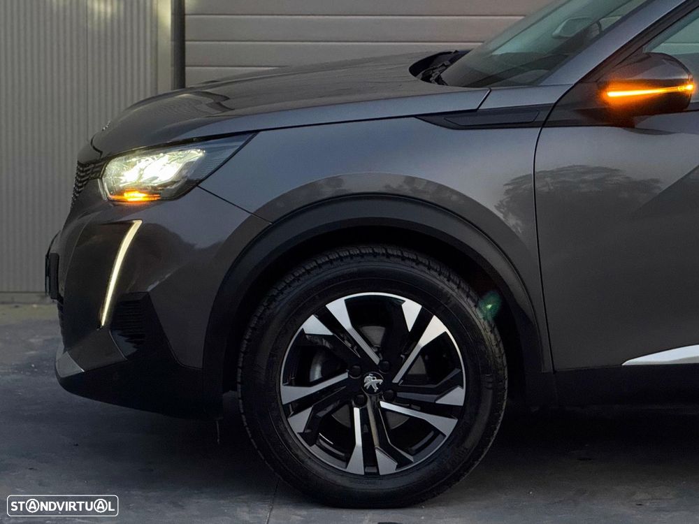 Peugeot 2008 1.2 PureTech Allure EAT8 - 30