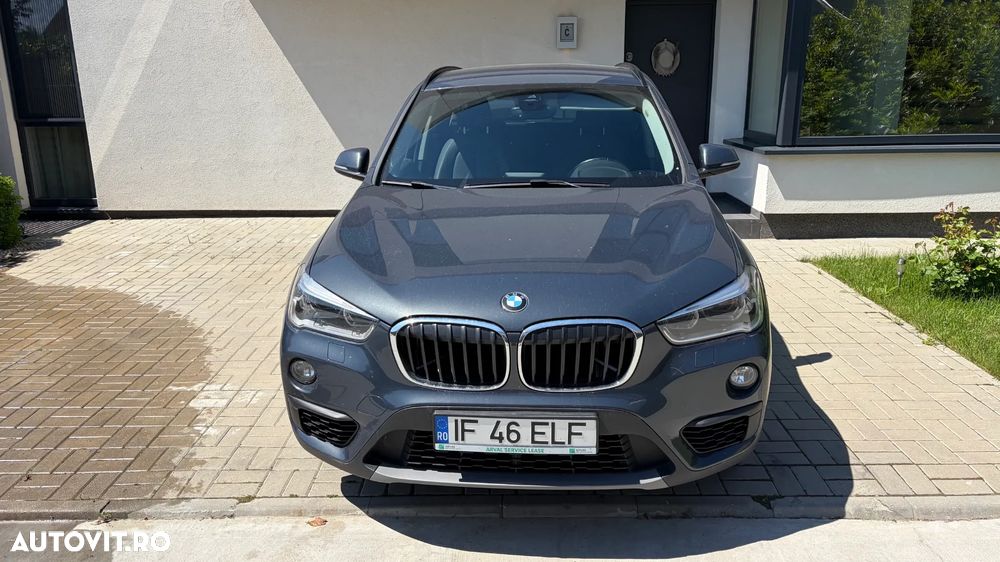 BMW X1 xDrive20i AT xLine - 1