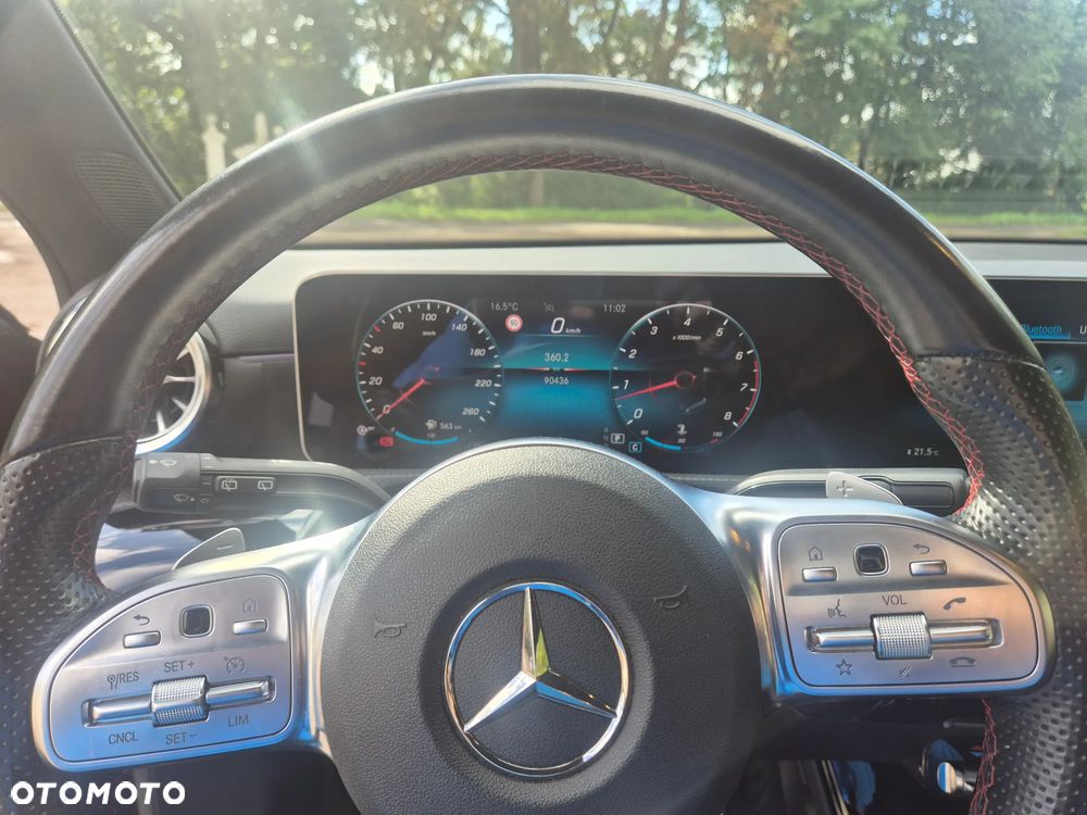 Mercedes-Benz Klasa A 220 4Matic 7G-DCT AMG Line - 11
