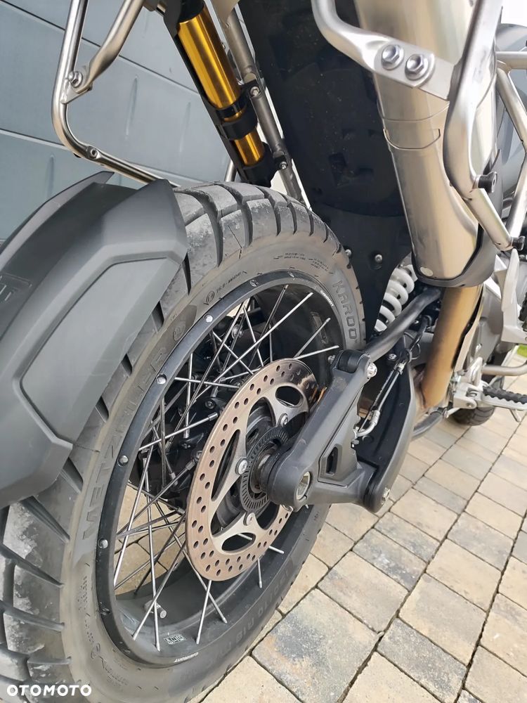 Triumph Tiger - 8