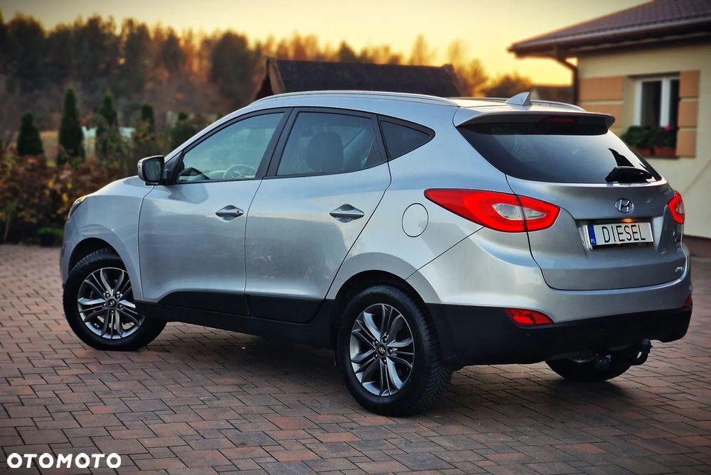 Hyundai ix35 2.0 CRDi Premium 4WD - 24