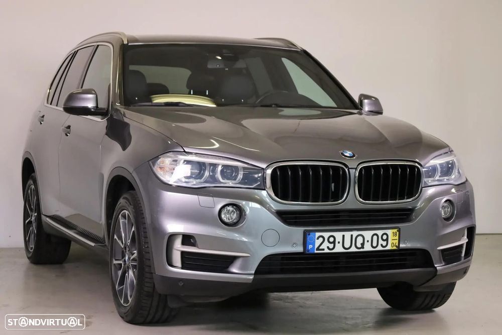 BMW X5 25 d sDrive Comfort 7L - 8