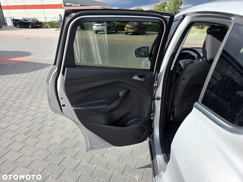 Ford C-MAX - 10