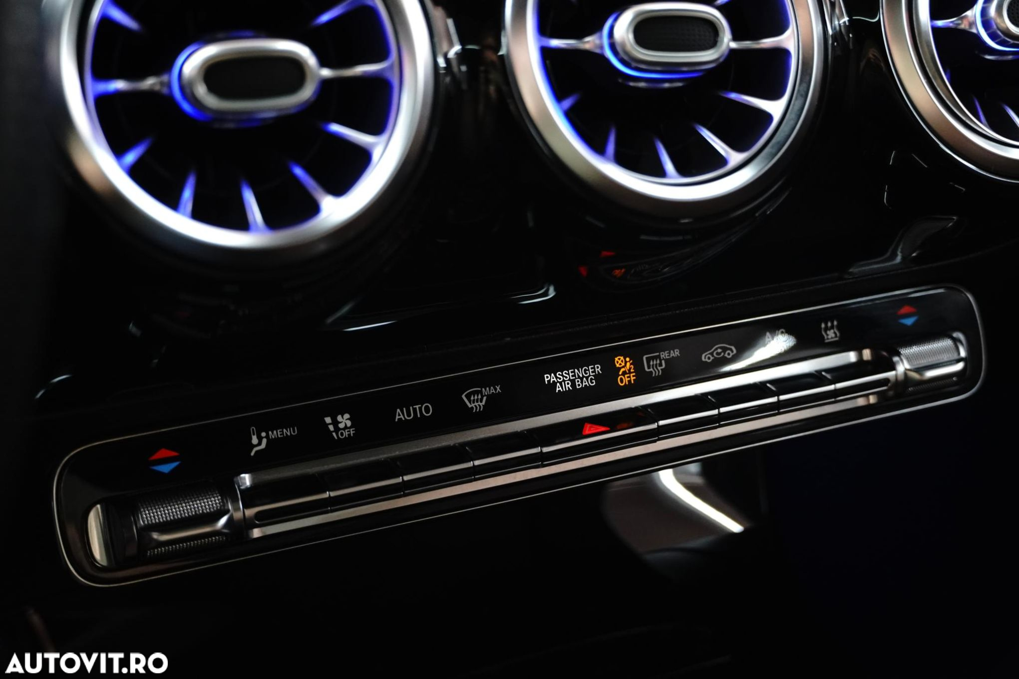 Mercedes-Benz A - 20