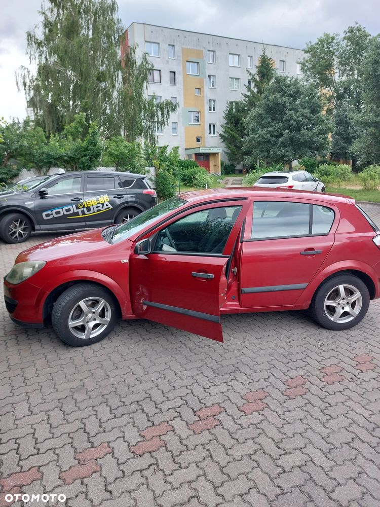 Opel Astra - 4