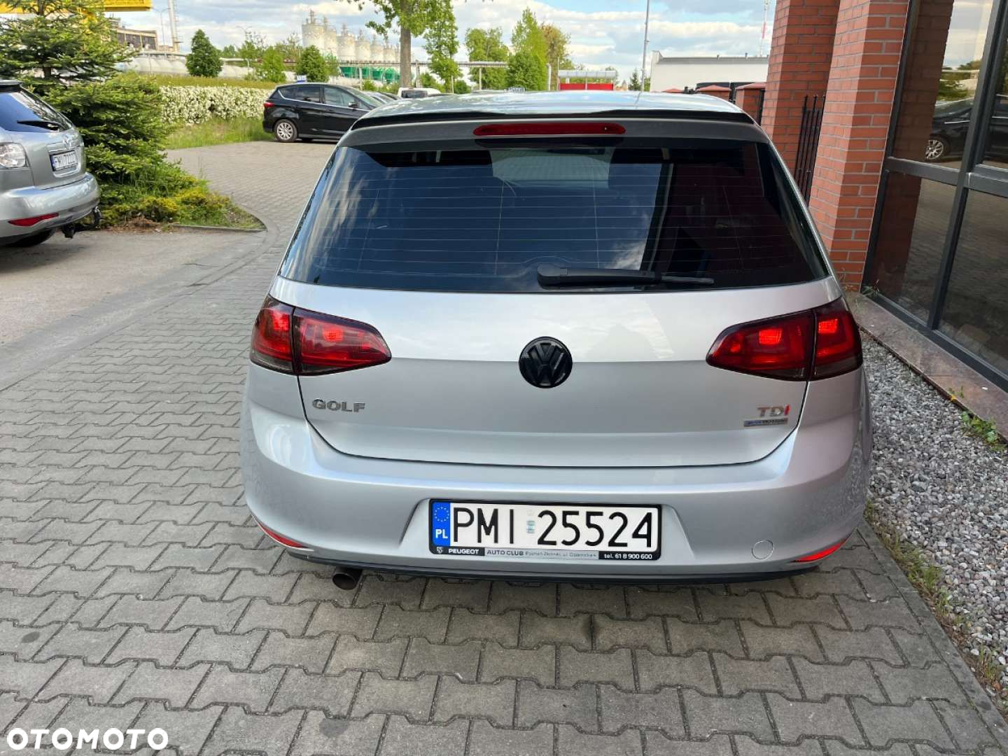 Volkswagen Golf 1.6 TDI DPF BlueMotion Technology Style - 6