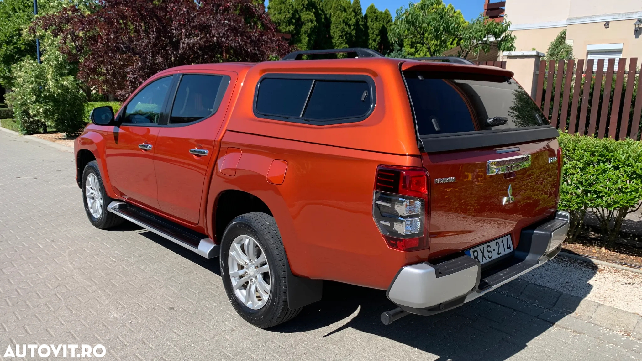 Mitsubishi L200 Double Cab 2.2 DI-D A/T Instyle - 6