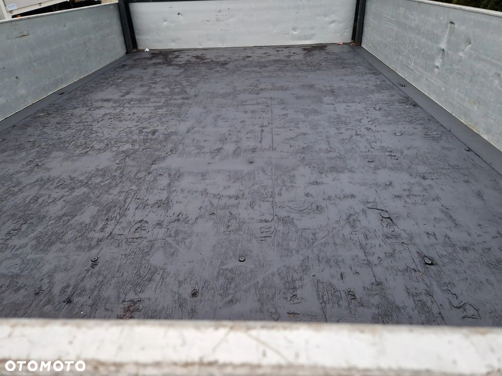 Renault Master 2.3 125KM - 10