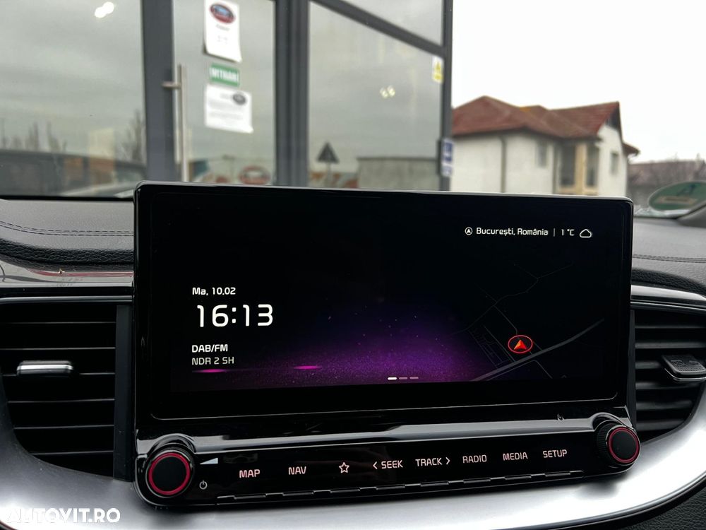 KIA Xceed 2020 — imagine 24