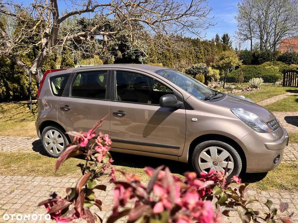 Nissan Note - 1