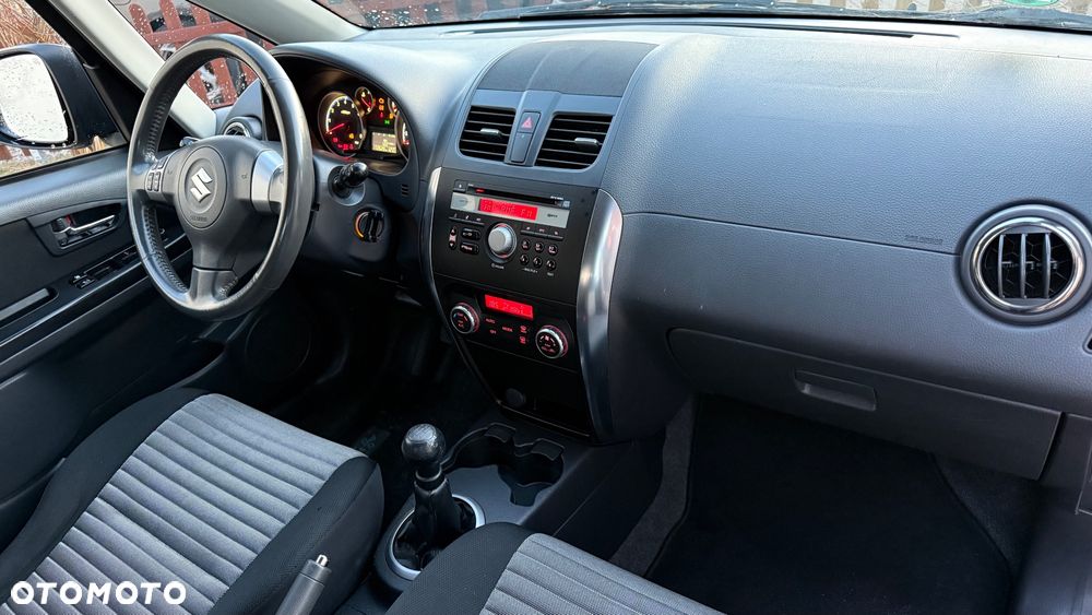 Suzuki SX4 1.6 VVT 4x2 Comfort - 9