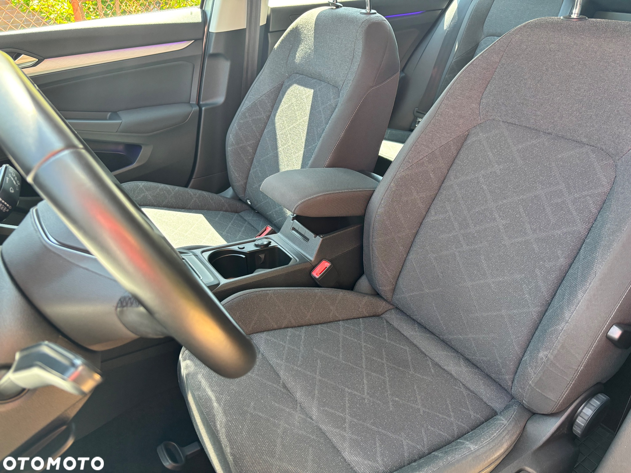 Volkswagen Golf VIII 1.5 TSI EVO Life - 11