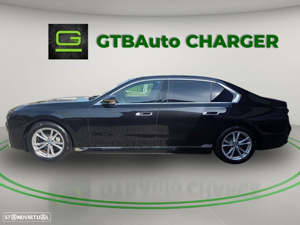 BMW i7 - 5