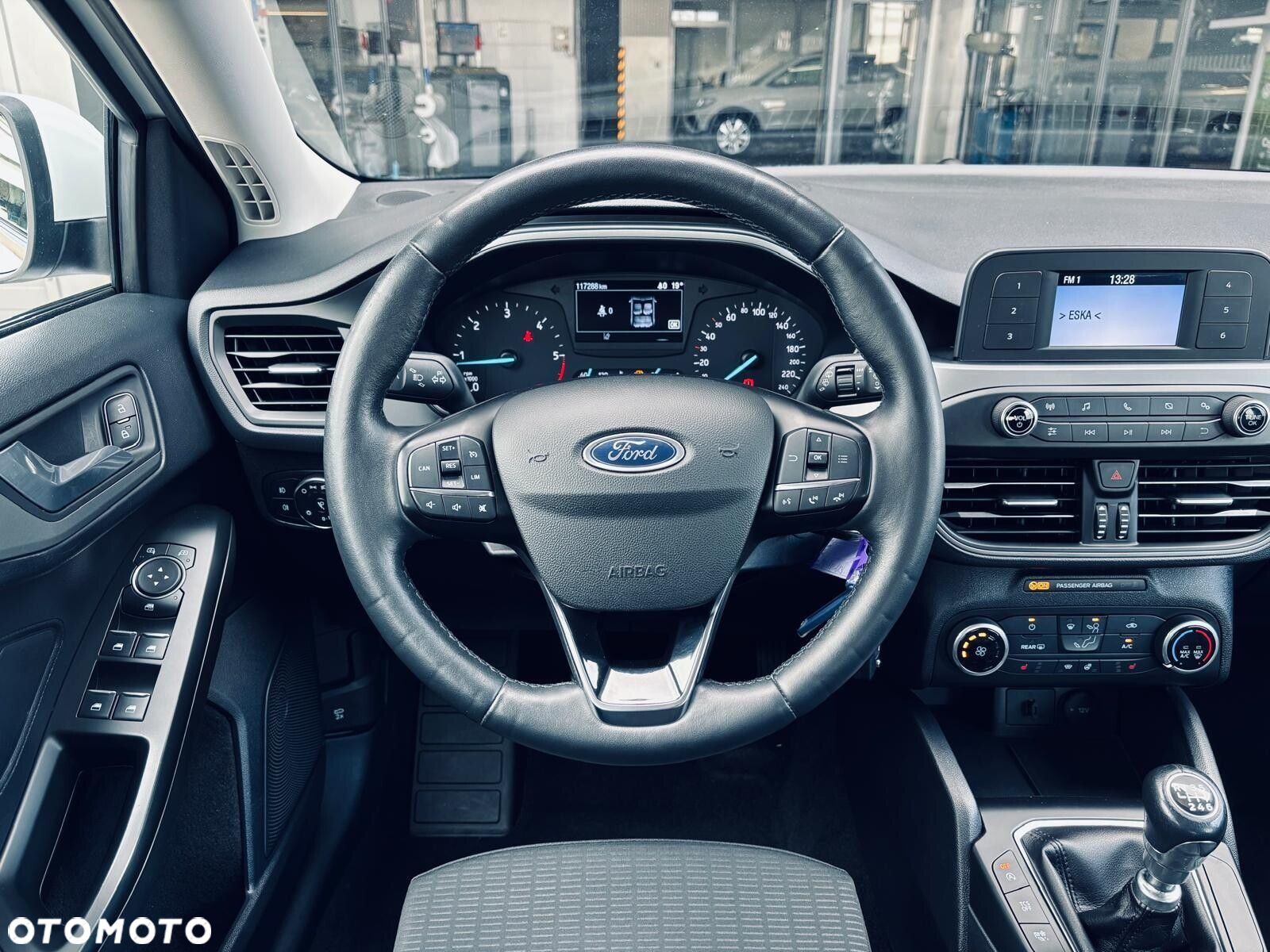 Ford Focus - 19
